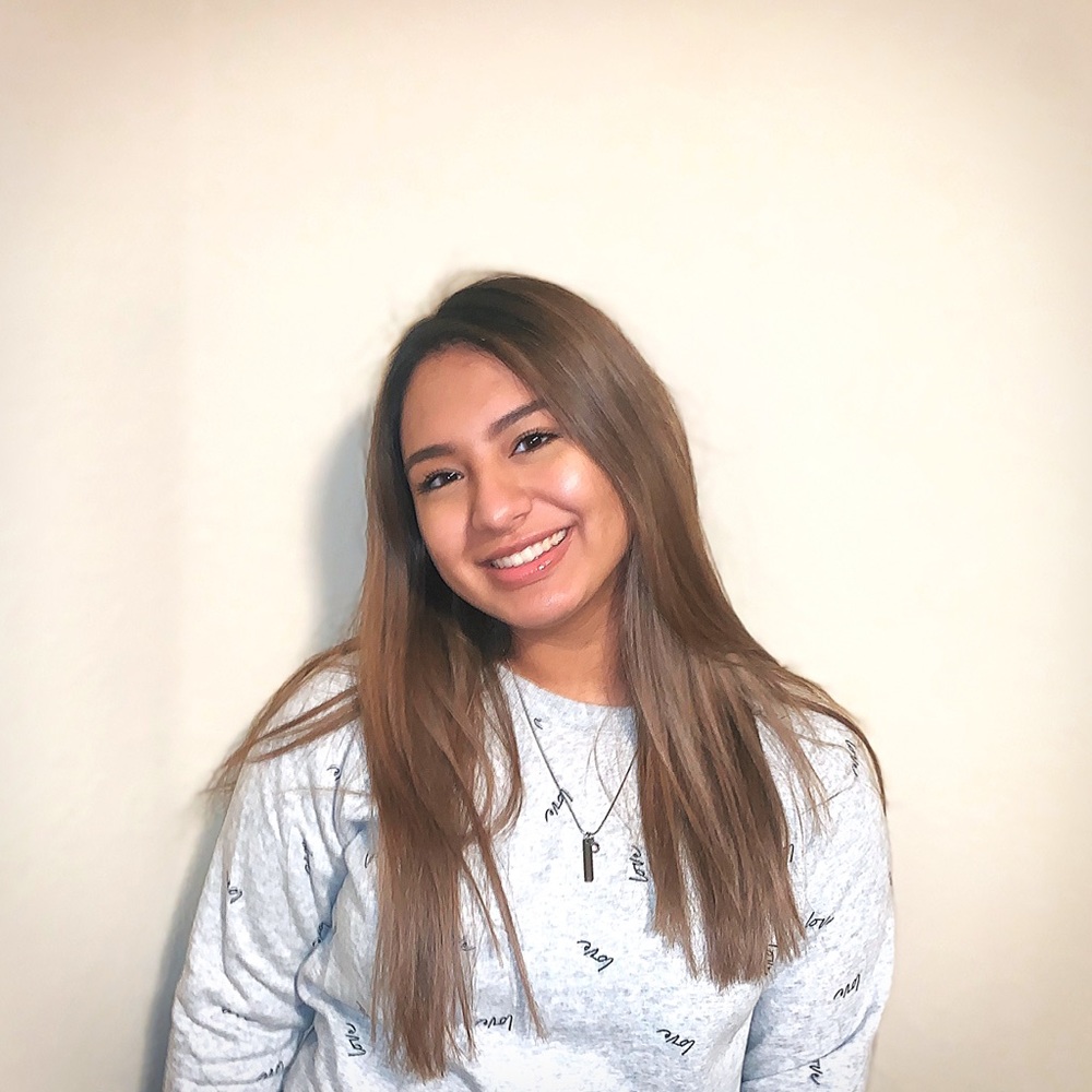 Meet your Posher, Mireya